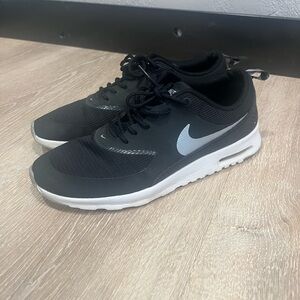 Women's Nike Air Max Thea